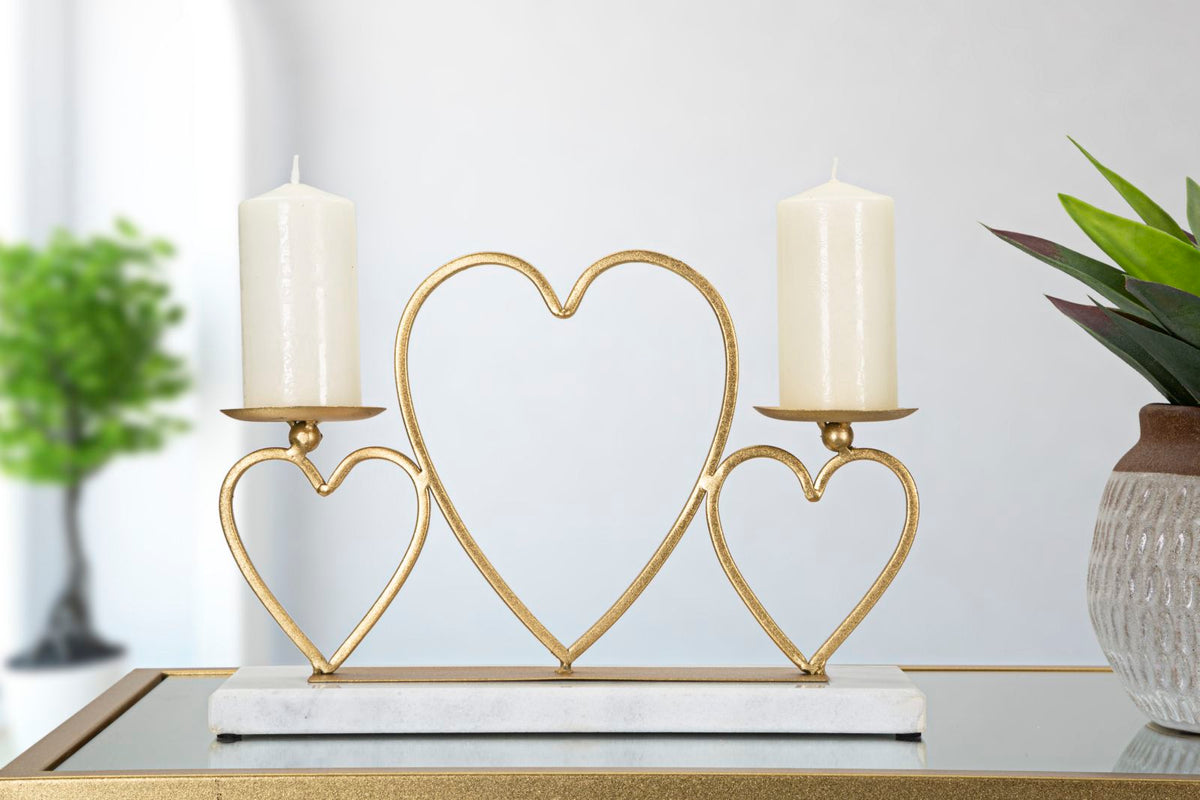 Portacandele Hearts in metallo dorato con base in marmo bianco
