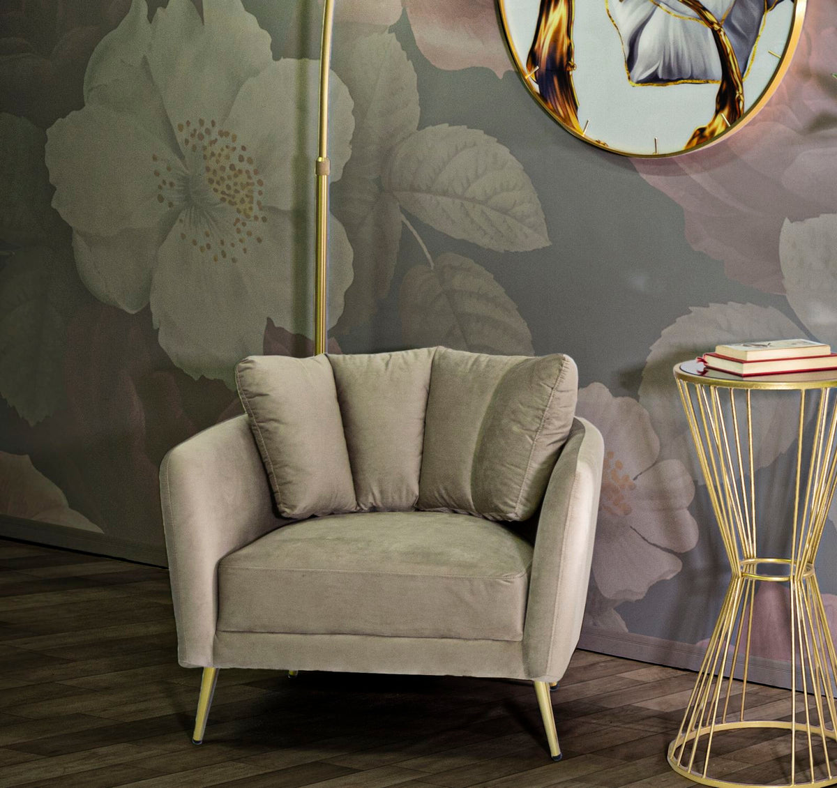 POLTRONA KIEV IN TESSUTO  IMBOTTITO CON PIEDI IN METALLO DORATO CM 88X77X74